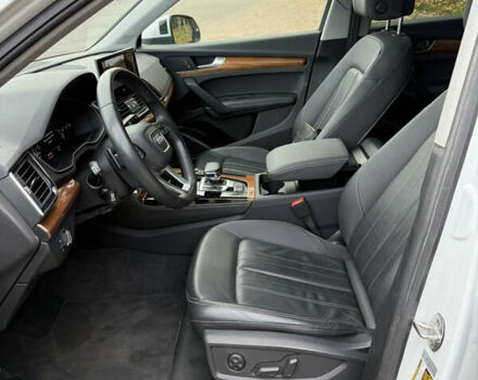 Белый Ауди Ку 5, объемом двигателя 1.98 л и пробегом 80 тыс. км за 38500 $, фото 10 на Automoto.ua