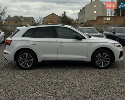 Білий Ауді Ку 5, об'ємом двигуна 1.98 л та пробігом 18 тис. км за 39500 $, фото 6 на Automoto.ua