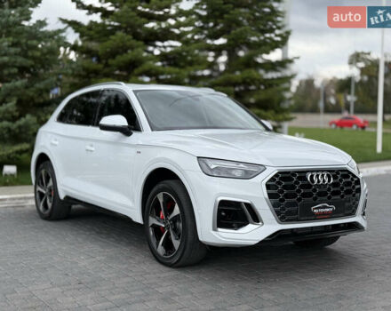 Ауди Ку 5 2023 в Одессе на Automoto.ua Белый Ауди Ку 5, объемом двигателя 1.98 л и пробегом 36 тыс. км за 38000 $, фото 8 на Automoto.ua