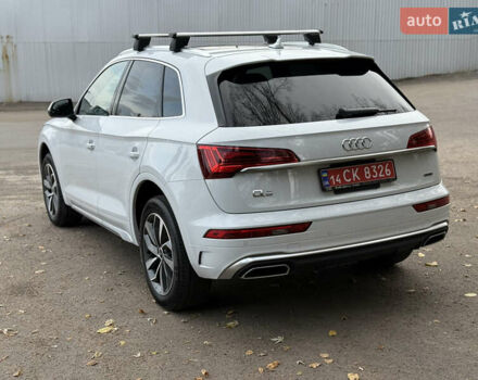 Белый Ауди Ку 5, объемом двигателя 1.98 л и пробегом 80 тыс. км за 38500 $, фото 3 на Automoto.ua