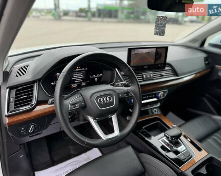 Ауди Ку 5 2023 в Ровно на Automoto.ua Белый Ауди Ку 5, объемом двигателя 1.98 л и пробегом 28 тыс. км за 35000 $, фото 27 на Automoto.ua