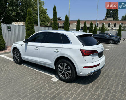 Белый Ауди Ку 5, объемом двигателя 1.98 л и пробегом 15 тыс. км за 39300 $, фото 22 на Automoto.ua