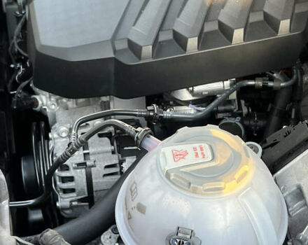 Белый Ауди Ку 5, объемом двигателя 1.98 л и пробегом 15 тыс. км за 41500 $, фото 57 на Automoto.ua