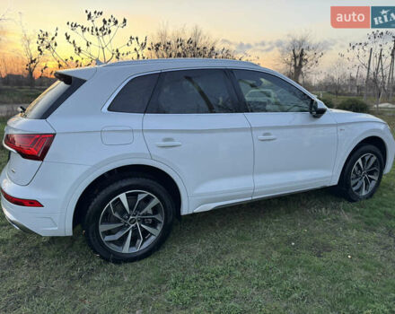 Белый Ауди Ку 5, объемом двигателя 1.98 л и пробегом 20 тыс. км за 36900 $, фото 6 на Automoto.ua