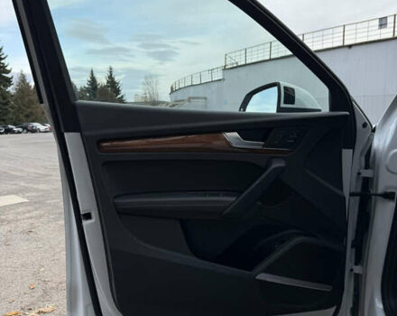 Белый Ауди Ку 5, объемом двигателя 1.98 л и пробегом 80 тыс. км за 38500 $, фото 13 на Automoto.ua