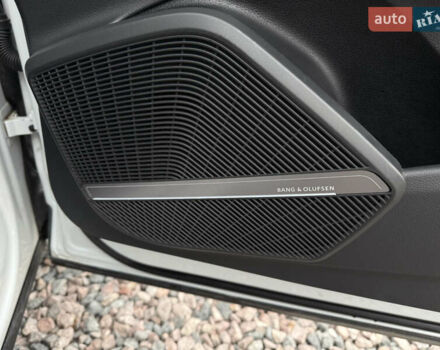 Білий Ауді Ку 5, об'ємом двигуна 1.98 л та пробігом 18 тис. км за 39500 $, фото 18 на Automoto.ua