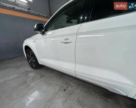 Білий Ауді Ку 5, об'ємом двигуна 1.98 л та пробігом 75 тис. км за 43900 $, фото 7 на Automoto.ua