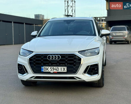 Белый Ауди Ку 5, объемом двигателя 1.98 л и пробегом 29 тыс. км за 32899 $, фото 4 на Automoto.ua