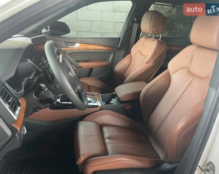 Белый Ауди Ку 5, объемом двигателя 1.98 л и пробегом 56 тыс. км за 42800 $, фото 10 на Automoto.ua