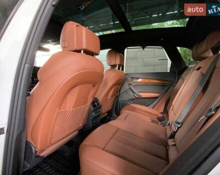 Белый Ауди Ку 5, объемом двигателя 1.98 л и пробегом 56 тыс. км за 42800 $, фото 14 на Automoto.ua