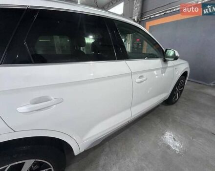 Білий Ауді Ку 5, об'ємом двигуна 1.98 л та пробігом 75 тис. км за 43900 $, фото 15 на Automoto.ua