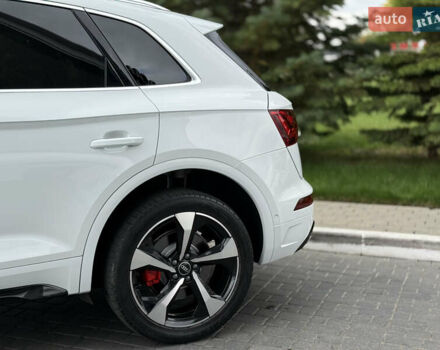 Ауди Ку 5 2023 в Одессе на Automoto.ua Белый Ауди Ку 5, объемом двигателя 1.98 л и пробегом 36 тыс. км за 38000 $, фото 5 на Automoto.ua