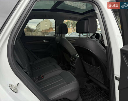 Білий Ауді Ку 5, об'ємом двигуна 1.98 л та пробігом 18 тис. км за 39500 $, фото 16 на Automoto.ua