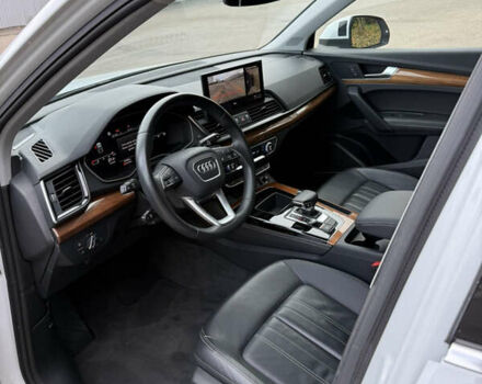 Белый Ауди Ку 5, объемом двигателя 1.98 л и пробегом 80 тыс. км за 38500 $, фото 11 на Automoto.ua