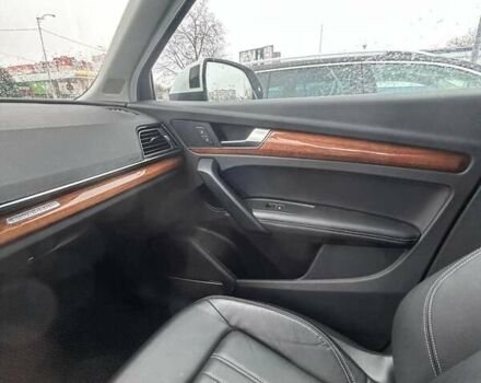 Білий Ауді Ку 5, об'ємом двигуна 1.98 л та пробігом 75 тис. км за 43900 $, фото 33 на Automoto.ua