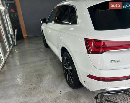 Білий Ауді Ку 5, об'ємом двигуна 1.98 л та пробігом 75 тис. км за 43900 $, фото 9 на Automoto.ua