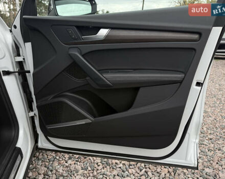 Білий Ауді Ку 5, об'ємом двигуна 1.98 л та пробігом 18 тис. км за 39500 $, фото 17 на Automoto.ua