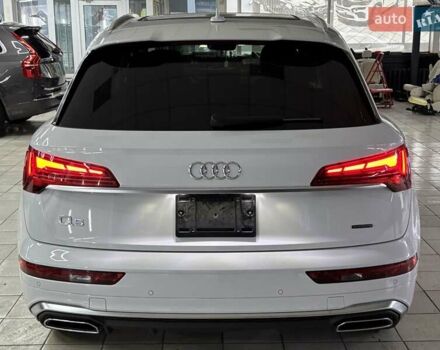 Білий Ауді Ку 5, об'ємом двигуна 2 л та пробігом 22 тис. км за 46500 $, фото 6 на Automoto.ua