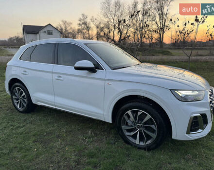 Белый Ауди Ку 5, объемом двигателя 1.98 л и пробегом 20 тыс. км за 36900 $, фото 5 на Automoto.ua