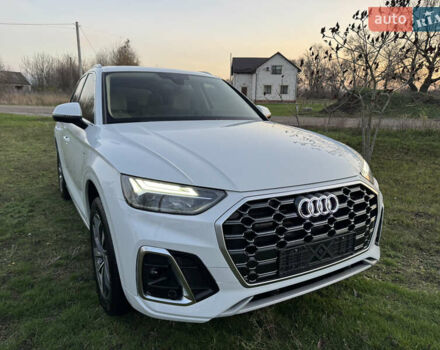 Белый Ауди Ку 5, объемом двигателя 1.98 л и пробегом 20 тыс. км за 36900 $, фото 3 на Automoto.ua