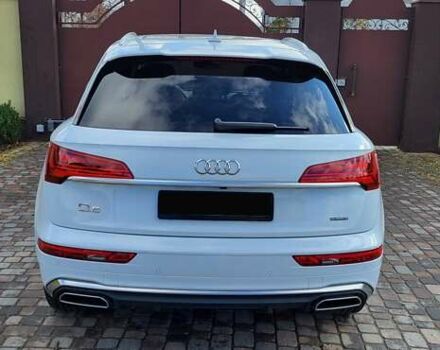 Белый Ауди Ку 5, объемом двигателя 1.98 л и пробегом 13 тыс. км за 56500 $, фото 1 на Automoto.ua