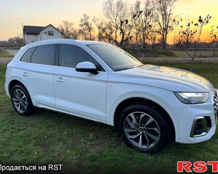 Белый Ауди Ку 5, объемом двигателя 2 л и пробегом 20 тыс. км за 36900 $, фото 2 на Automoto.ua