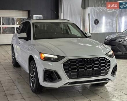 Білий Ауді Ку 5, об'ємом двигуна 2 л та пробігом 22 тис. км за 46500 $, фото 2 на Automoto.ua