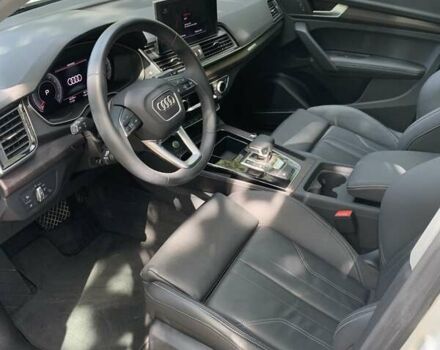 Білий Ауді Ку 5, об'ємом двигуна 1.98 л та пробігом 6 тис. км за 46900 $, фото 22 на Automoto.ua