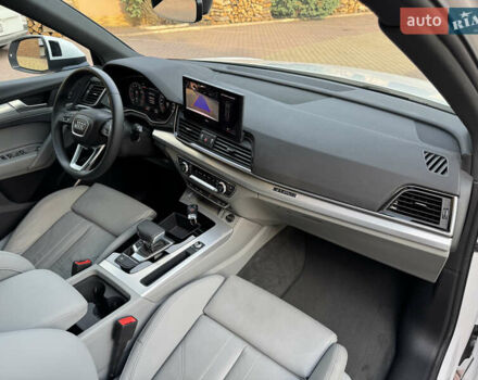 Білий Ауді Ку 5, об'ємом двигуна 2 л та пробігом 5 тис. км за 46500 $, фото 58 на Automoto.ua