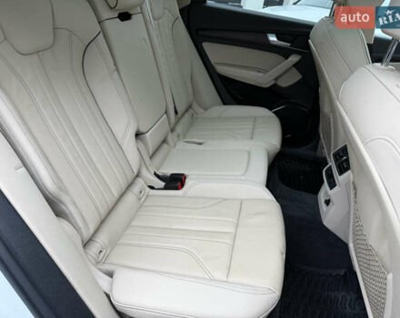 Белый Ауди Ку 5, объемом двигателя 1.98 л и пробегом 21 тыс. км за 38900 $, фото 65 на Automoto.ua