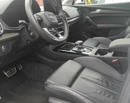 Ауди Ку 5 2024 в Львове на Automoto.ua Белый Ауди Ку 5, объемом двигателя 2 л и пробегом 63 тыс. км за 41999 $, фото 15 на Automoto.ua