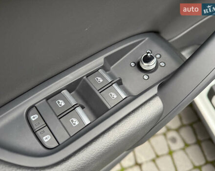 Белый Ауди Ку 5, объемом двигателя 1.98 л и пробегом 4 тыс. км за 38700 $, фото 33 на Automoto.ua