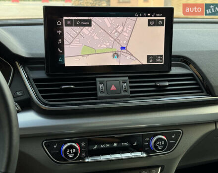 Білий Ауді Ку 5, об'ємом двигуна 2 л та пробігом 5 тис. км за 46500 $, фото 38 на Automoto.ua