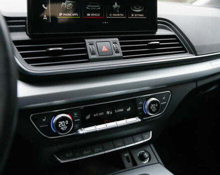 Белый Ауди Ку 5, объемом двигателя 1.98 л и пробегом 2 тыс. км за 42000 $, фото 29 на Automoto.ua