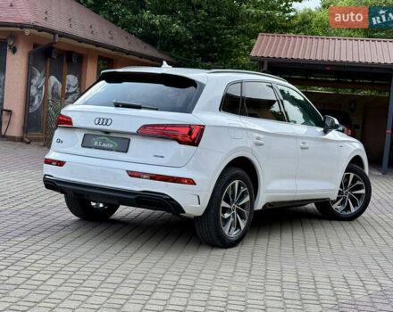 Білий Ауді Ку 5, об'ємом двигуна 2 л та пробігом 5 тис. км за 46500 $, фото 4 на Automoto.ua