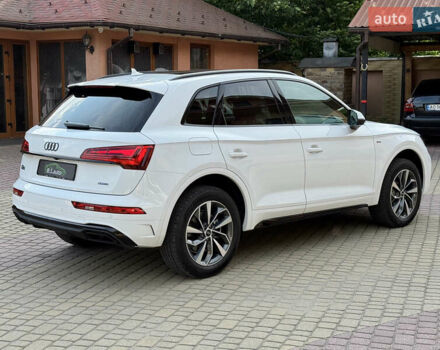 Білий Ауді Ку 5, об'ємом двигуна 2 л та пробігом 5 тис. км за 46500 $, фото 19 на Automoto.ua