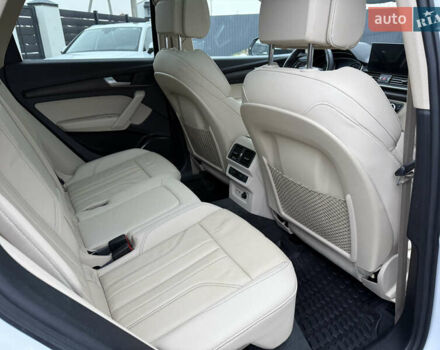 Белый Ауди Ку 5, объемом двигателя 1.98 л и пробегом 21 тыс. км за 38900 $, фото 62 на Automoto.ua