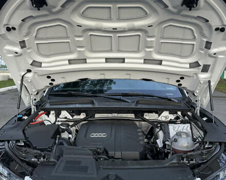 Білий Ауді Ку 5, об'ємом двигуна 1.98 л та пробігом 22 тис. км за 41777 $, фото 30 на Automoto.ua