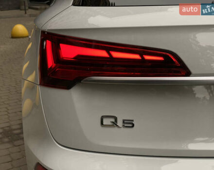 Белый Ауди Ку 5, объемом двигателя 2 л и пробегом 4 тыс. км за 34700 $, фото 41 на Automoto.ua