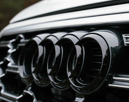 Белый Ауди Ку 5, объемом двигателя 1.98 л и пробегом 2 тыс. км за 42000 $, фото 5 на Automoto.ua