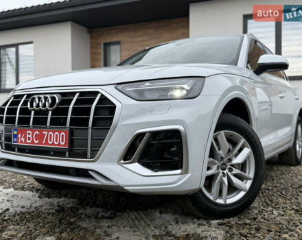 Белый Ауди Ку 5, объемом двигателя 1.98 л и пробегом 17 тыс. км за 37900 $, фото 7 на Automoto.ua