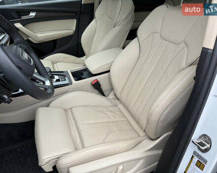 Белый Ауди Ку 5, объемом двигателя 1.98 л и пробегом 21 тыс. км за 38900 $, фото 50 на Automoto.ua