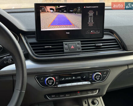 Білий Ауді Ку 5, об'ємом двигуна 2 л та пробігом 5 тис. км за 46500 $, фото 37 на Automoto.ua