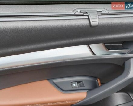 Белый Ауди Ку 5, объемом двигателя 1.98 л и пробегом 7 тыс. км за 45000 $, фото 12 на Automoto.ua