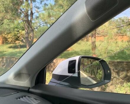 Білий Ауді Ку 5, об'ємом двигуна 1.98 л та пробігом 6 тис. км за 46900 $, фото 20 на Automoto.ua