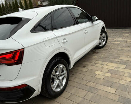 Белый Ауди Ку 5, объемом двигателя 1.97 л и пробегом 12 тыс. км за 59000 $, фото 8 на Automoto.ua