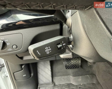 Белый Ауди Ку 5, объемом двигателя 1.98 л и пробегом 17 тыс. км за 37900 $, фото 72 на Automoto.ua