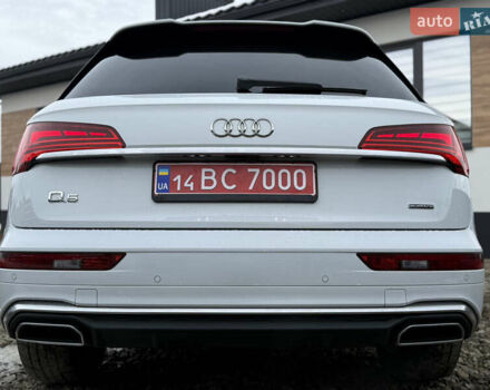 Белый Ауди Ку 5, объемом двигателя 1.98 л и пробегом 17 тыс. км за 37900 $, фото 32 на Automoto.ua