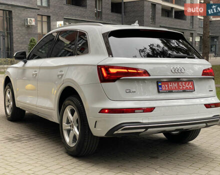 Белый Ауди Ку 5, объемом двигателя 2 л и пробегом 4 тыс. км за 34700 $, фото 49 на Automoto.ua