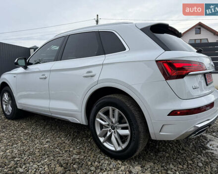 Белый Ауди Ку 5, объемом двигателя 1.98 л и пробегом 17 тыс. км за 37900 $, фото 29 на Automoto.ua